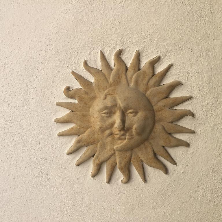 Zur Goldenen Sonne