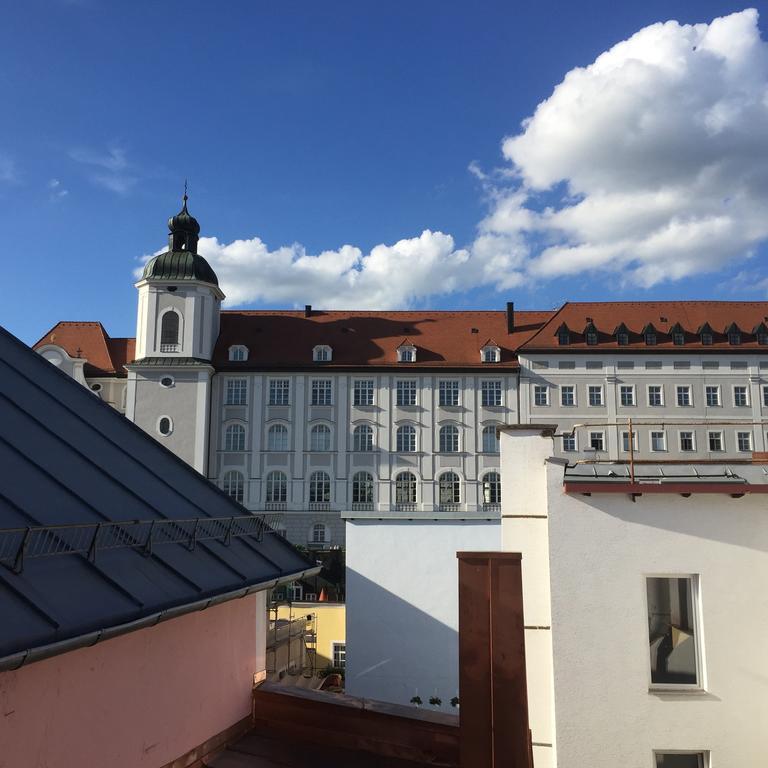 Zur Goldenen Sonne