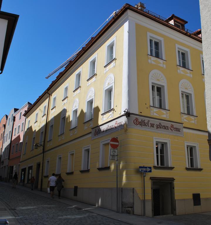 Zur Goldenen Sonne
